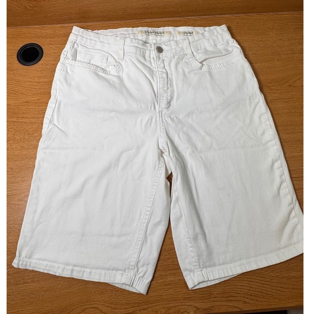 Jones New York Sutton Jean Shorts Women's Size 12 White 9" Inseam